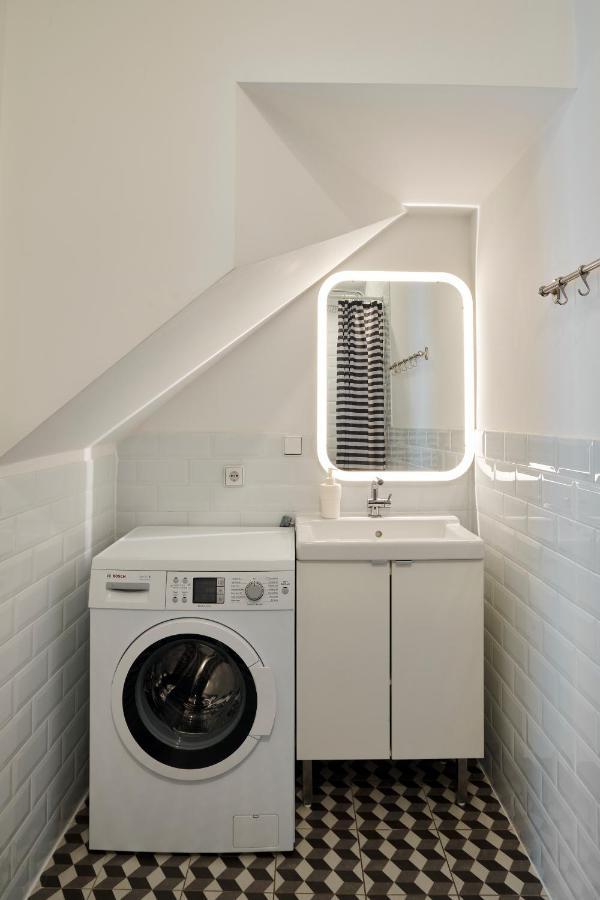 Beautiful&Cozy Remise for up to 6 Guests Apartment Berlin Exterior foto