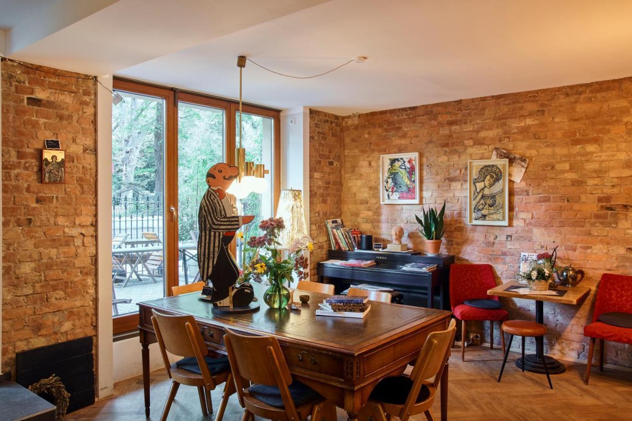 Beautiful&Cozy Remise for up to 6 Guests Apartment Berlin Exterior foto